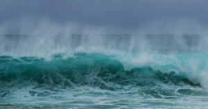 Proyectos exitosos de energía de las olas: Innovación sostenible para el futuro